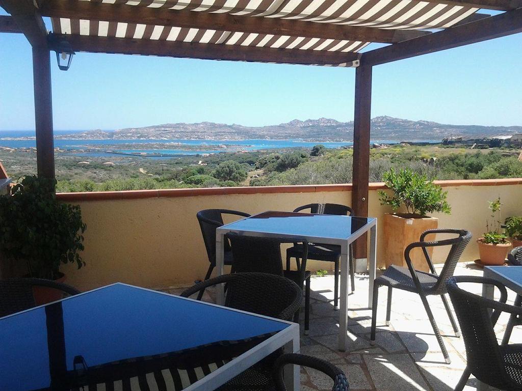 La Fonte Dell'Ulivo 3 Bed & Breakfast La Maddalena  Exterior photo