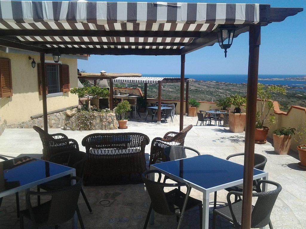 La Fonte Dell'Ulivo 3 Bed & Breakfast La Maddalena  Exterior photo